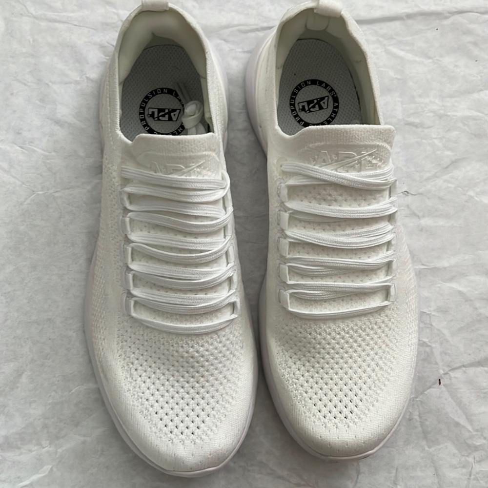 APL techloom breeze 7.5 worn once